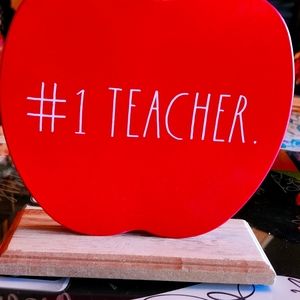 Rea Dunn #1 teacher sign